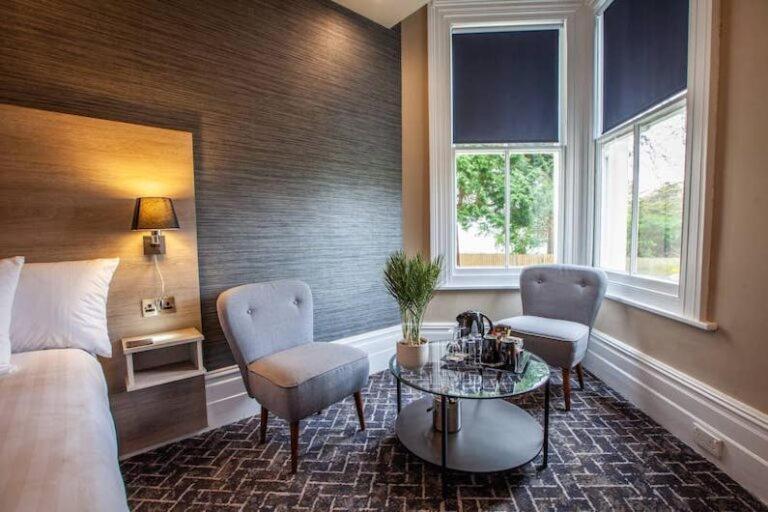 No5 Durley Road - Contemporary Serviced Rooms And Suites 본머스 외부 사진